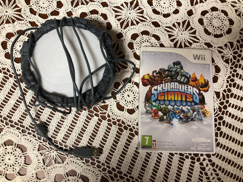 Wii skylanders giants - wii,